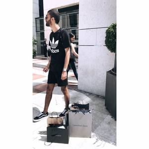 Meet your Posher, Oran